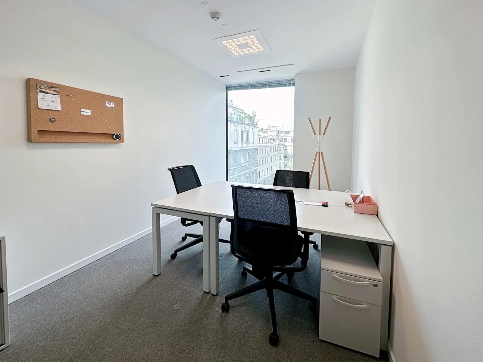 Spaces MILAN, Spaces Turati, Private office, 3 desks, Milan