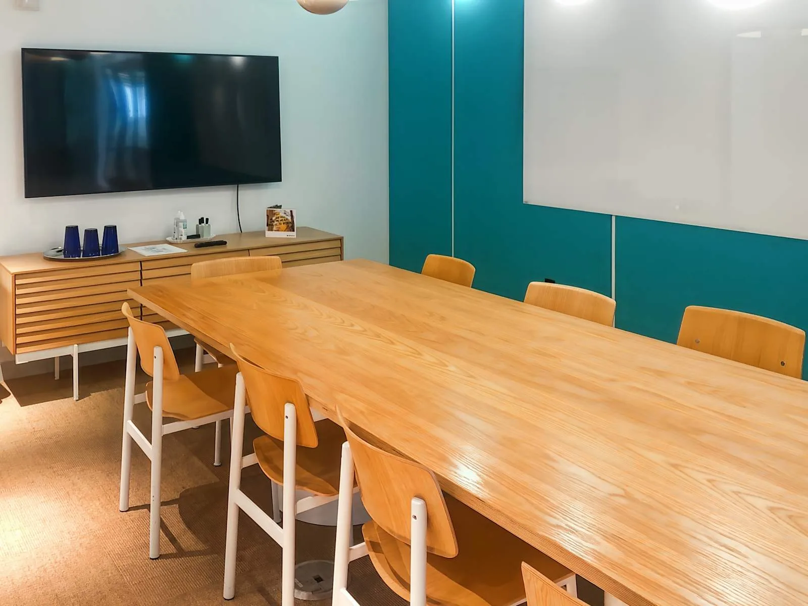 Spaces MN, Minneapolis - Lagoon Ave, Meeting room for 8 people, Minneapolis, MN