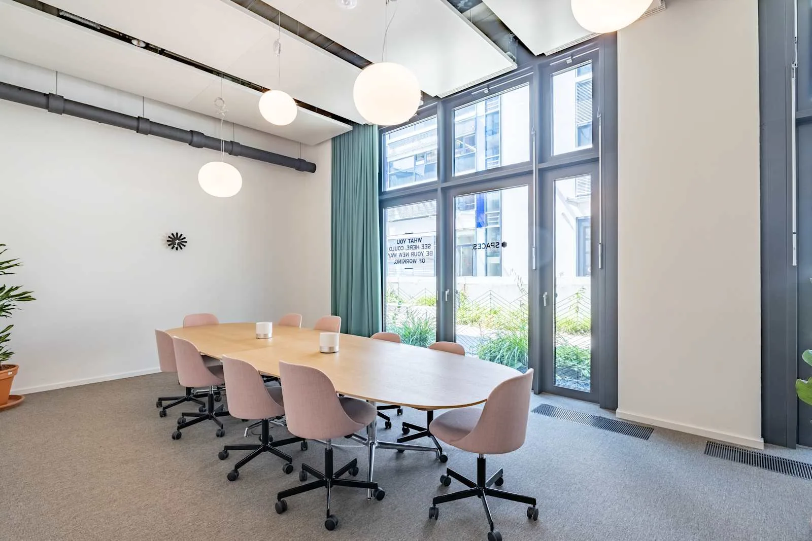 Spaces MUNICH, Spaces Werksviertel, Meeting room for 10 people, Munich