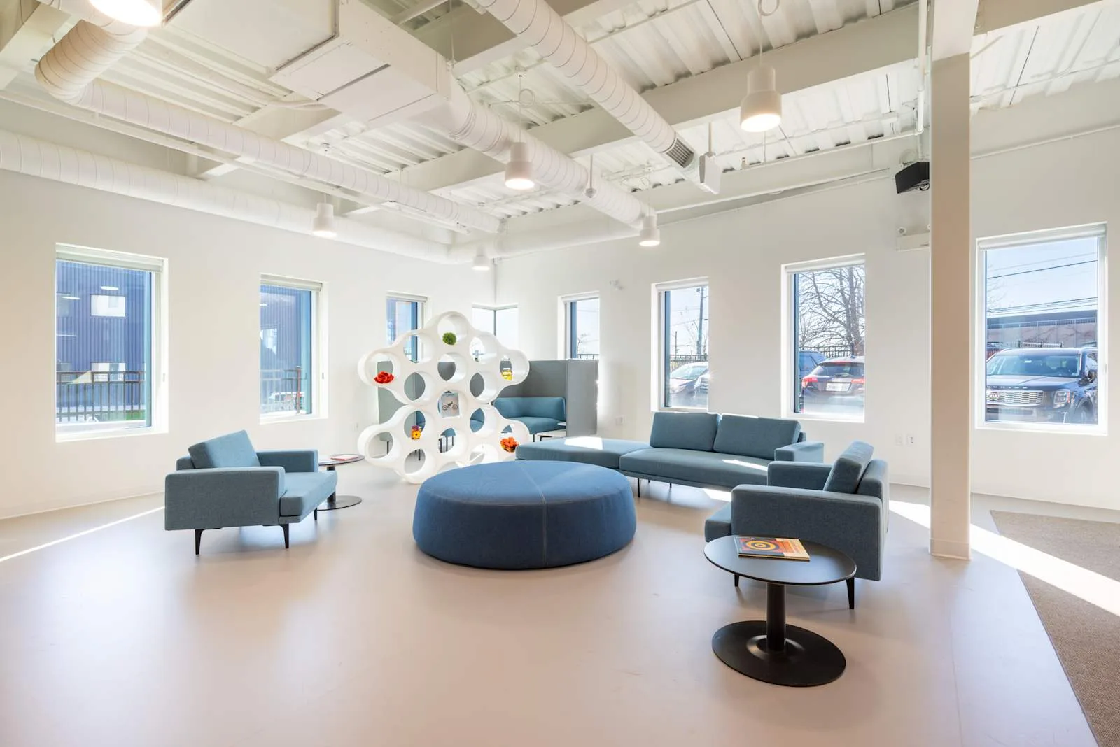 Spaces NS, Dartmouth – Spaces Burnside, Lounge, Dartmouth, NS