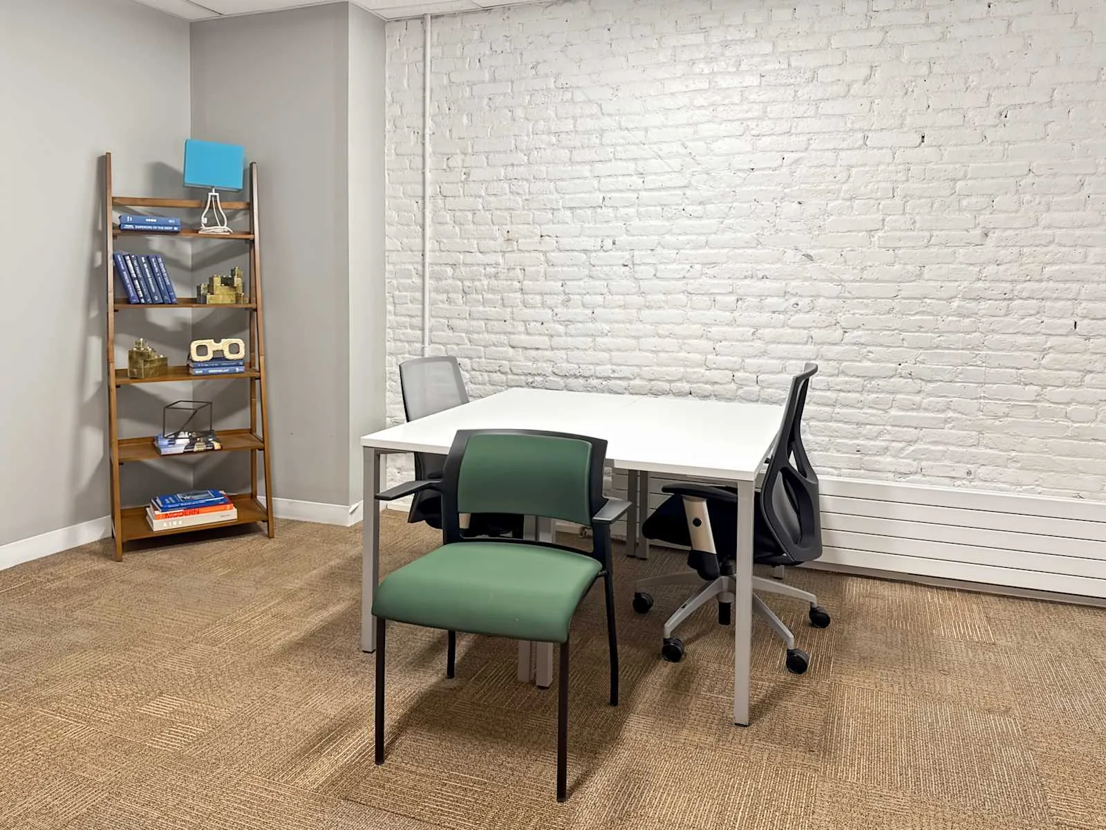 Spaces NY, New York City - Spaces Meatpacking District, Meeting room for 3 people, New York, NY