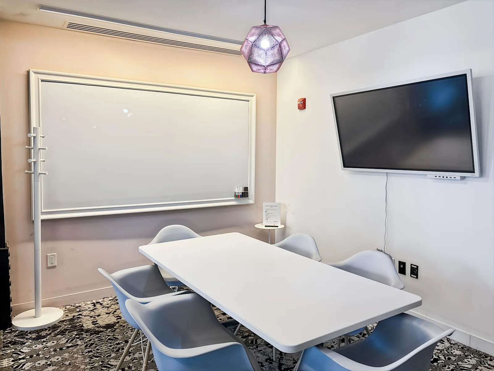 Spaces NY, New York - Spaces Midtown South, Meeting room for 6 people, New York, NY