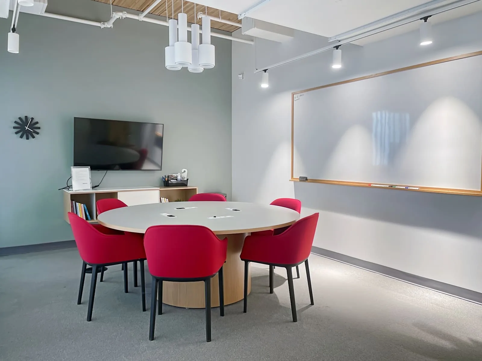 Spaces ON, Toronto - Spaces Liberty Village, Meeting room for 6 people, Toronto, ON