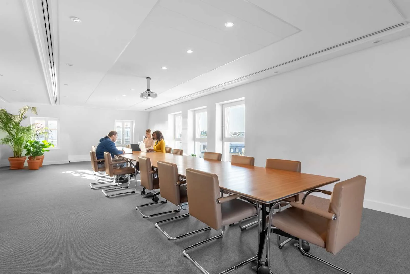 Spaces PARIS, Spaces Etoile, Meeting room for 14 people, Paris 8e