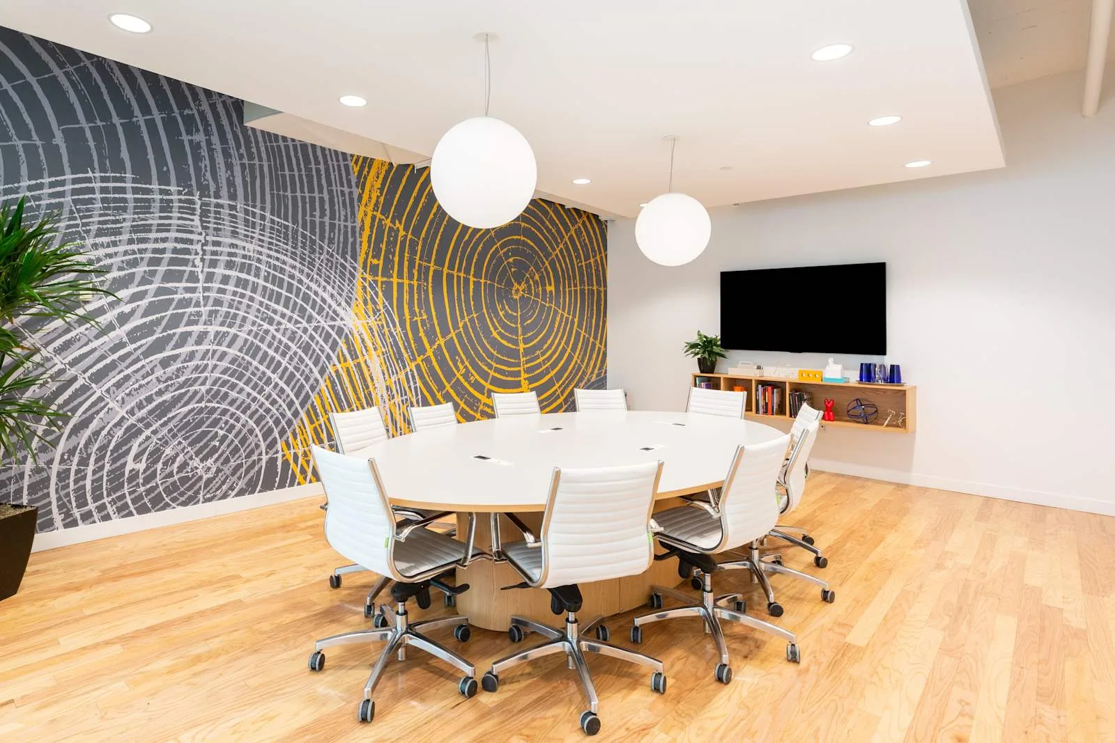Spaces QC, Montreal - Spaces Mile End, Meeting room for 10 people, Montreal, QC
