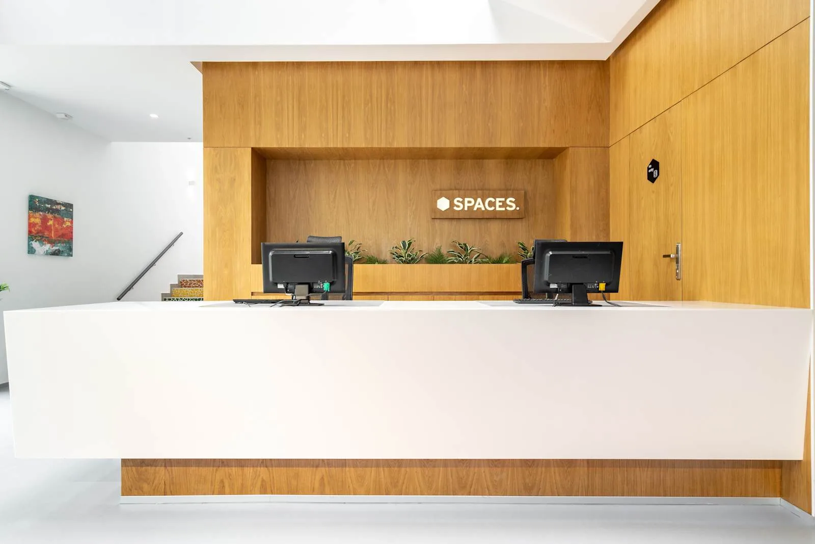 Spaces, Rabat La Rocade, Reception, Rabat
