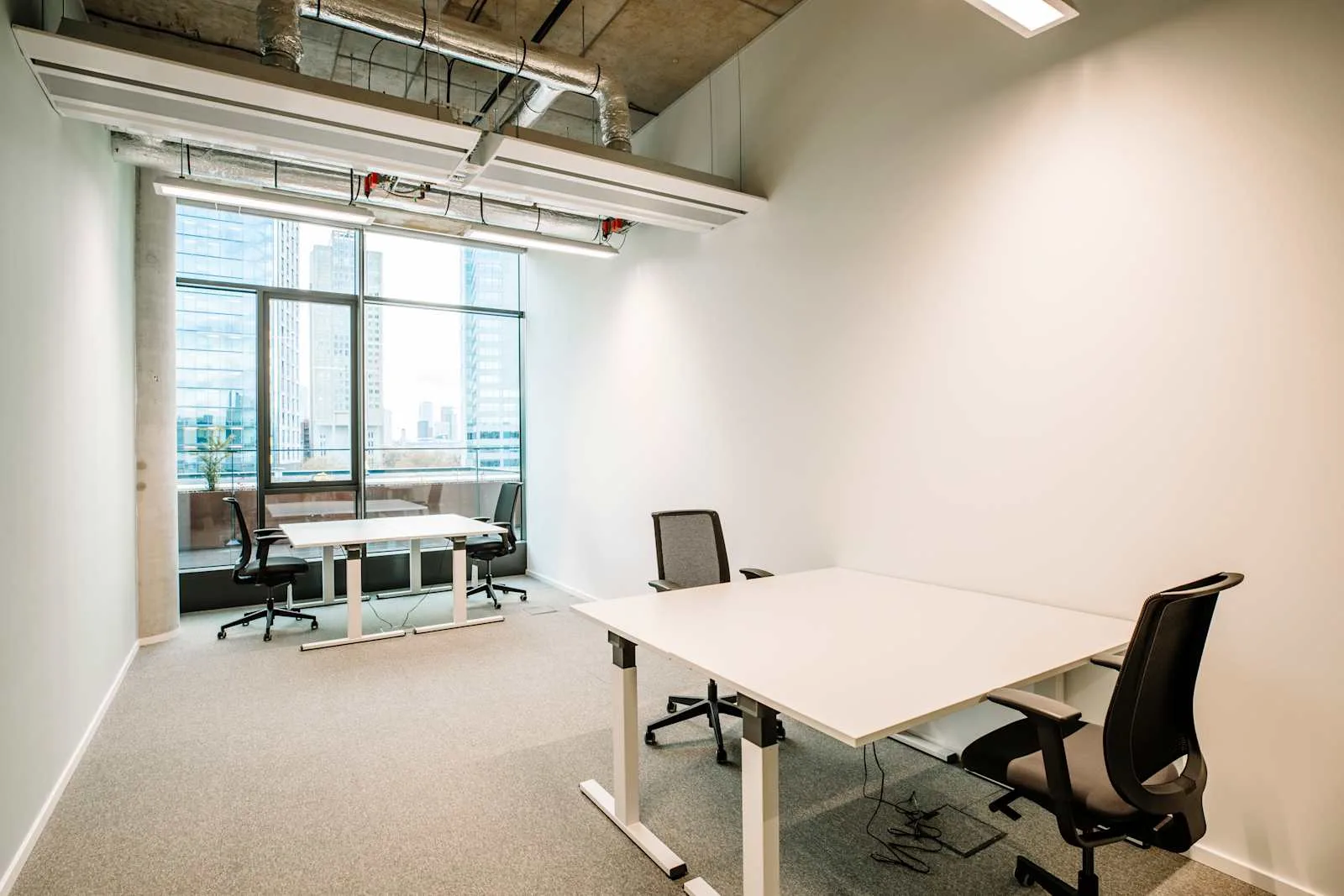 Spaces Rotterdam, Spaces Rotterdam (Air Offices), Privékantoor met 4 werkplekken, Rotterdam