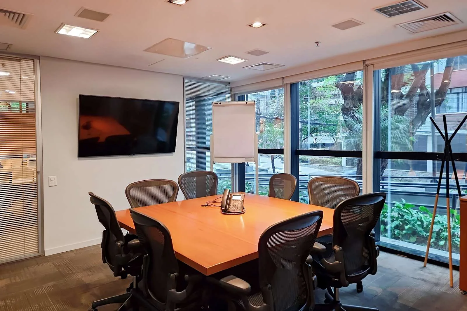 Spaces SAO PAULO, Alameda Santos - Paraiso - Brigadeiro, Meeting room for 8 people, São Paulo