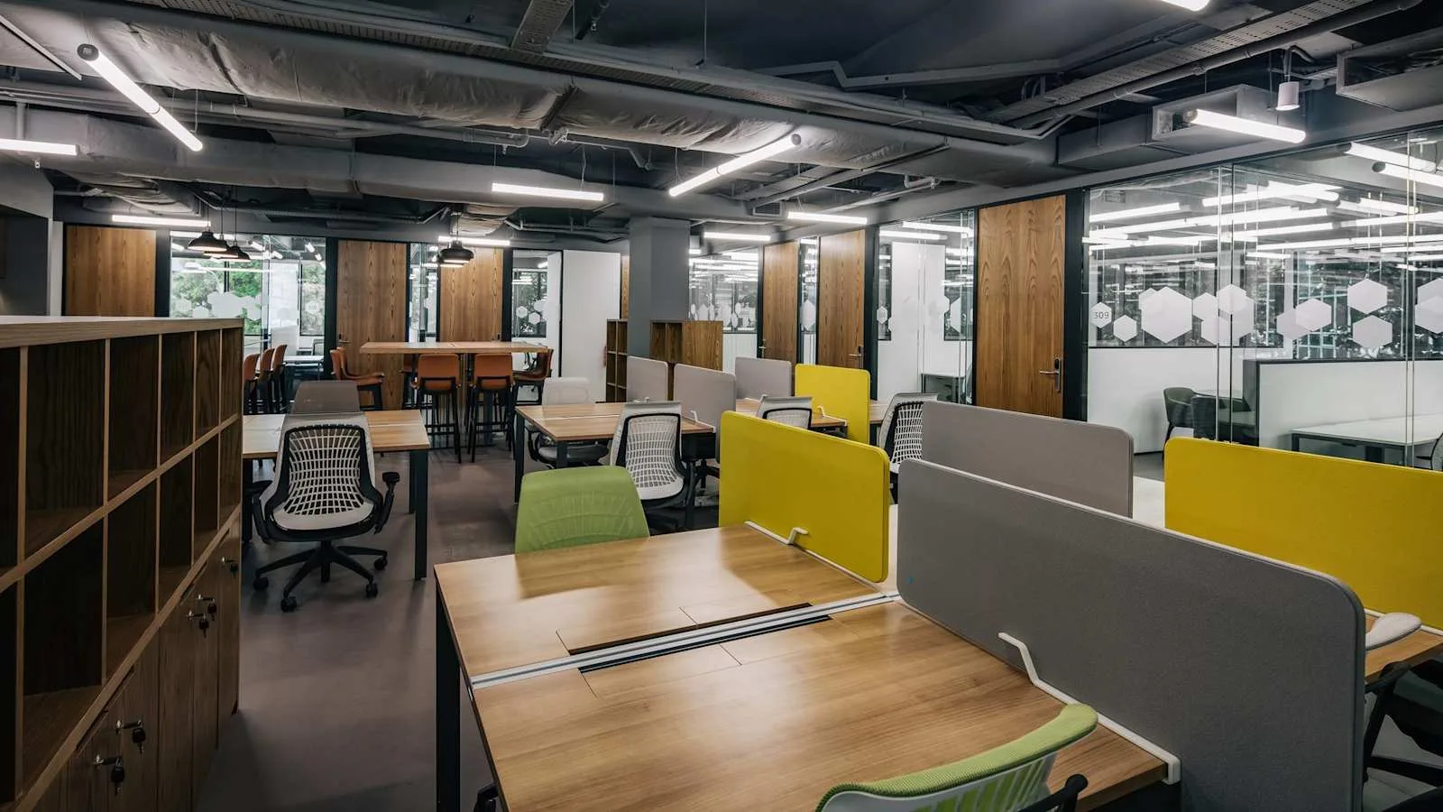 Spaces SINGAPORE, Spaces City Hall、开放式办公区、新加坡