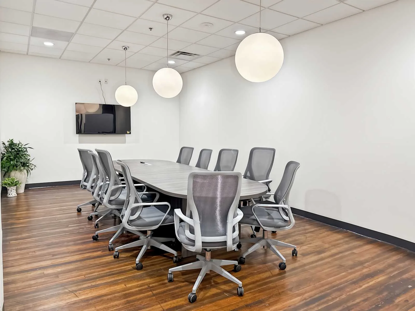 Spaces TN, Memphis - S Main Street, Meeting room for 10 people, Memphis, TN