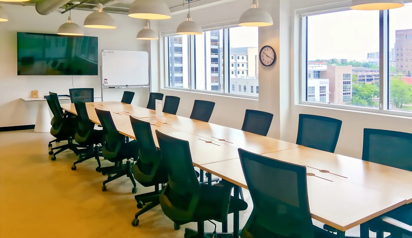Spaces TX, Austin- Westview, Meeting room for 12 people, Austin, TX