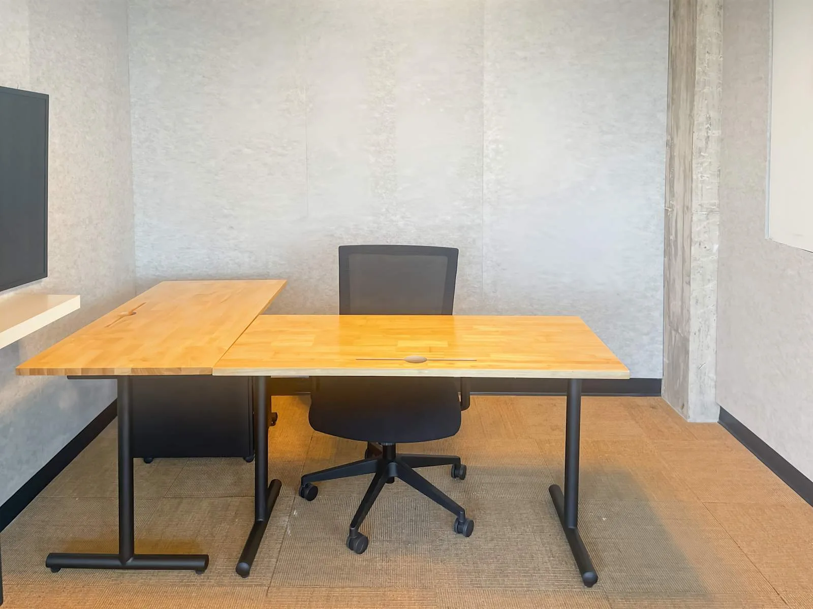 Spaces TX, Austin- Westview, Private office, 1 desk, Austin, TX