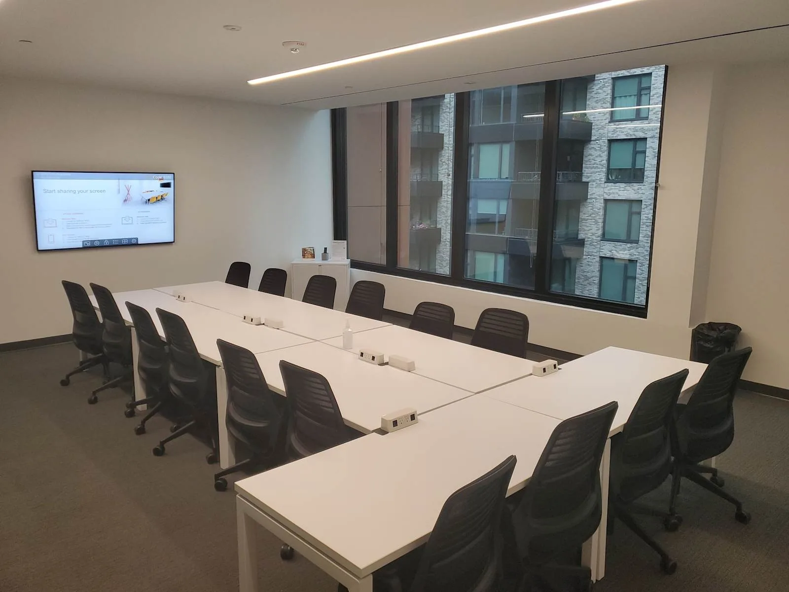 Spaces VA, McLean - Spaces Tysons, Meeting room for 18 people, McLean, VA