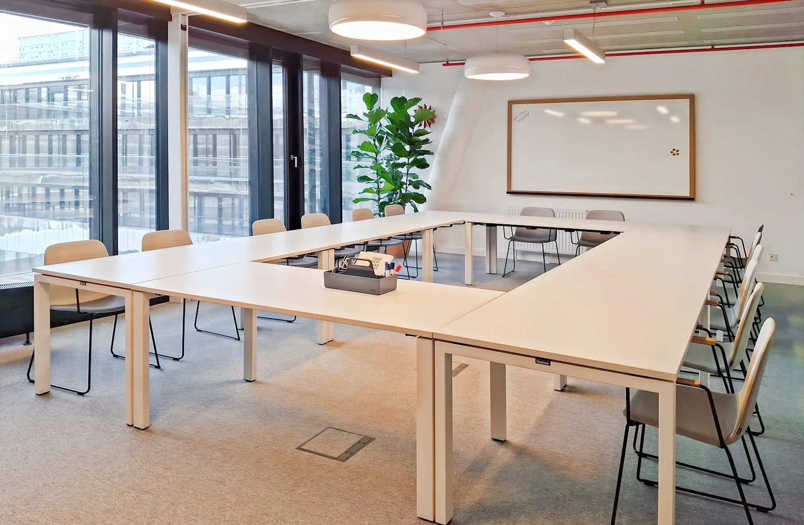 Spaces Vienna, Francis, Besprechungsraum für 16 Personen, Wien