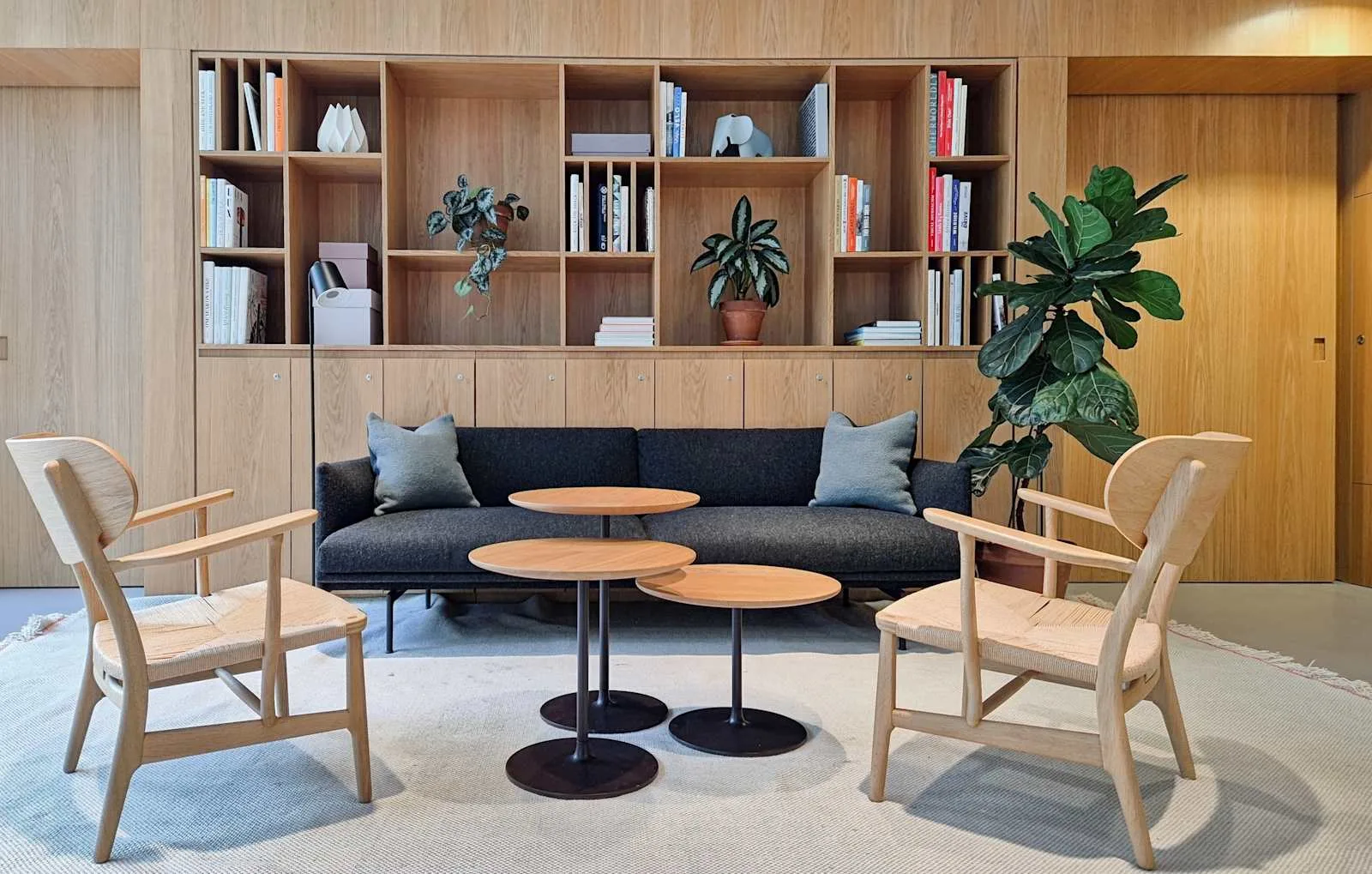 Spaces VIENNA, Spaces Square One, Lounge, Vienna