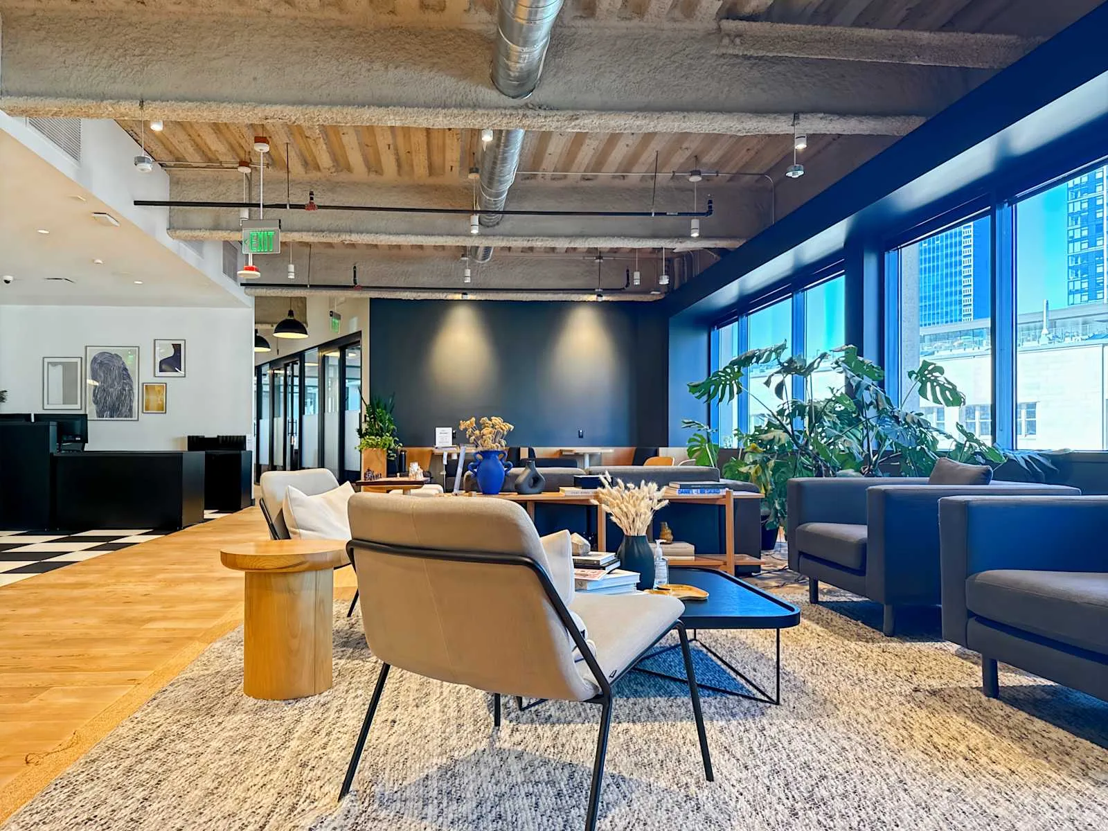 Spaces WA, Seattle - 1601 5th Avenue, Lounge, Seattle, WA