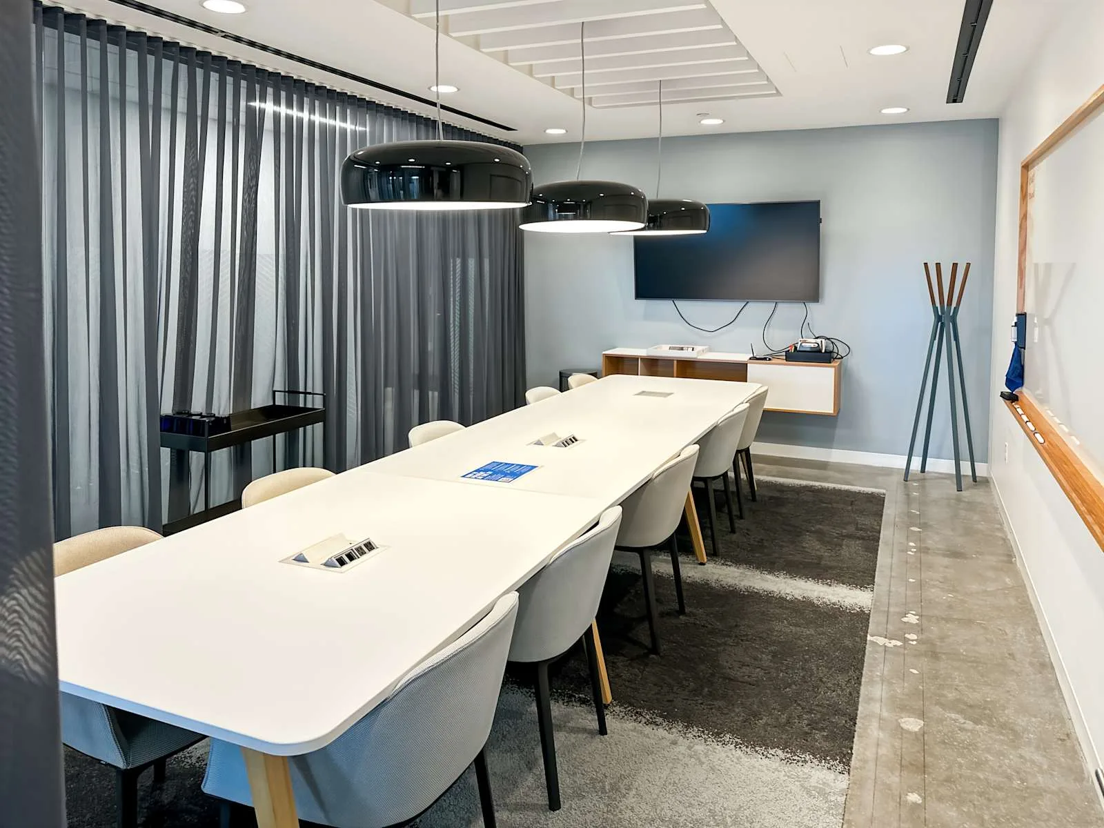 Spaces WA, Seattle – Spaces Stadium, Meeting room for 10 people, Seattle, WA