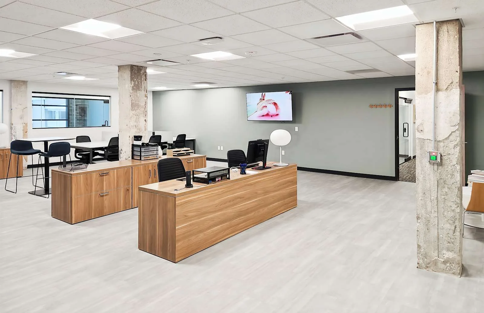 Spaces WI, Green Bay - Broadway, Open-plan office, Green Bay, WI