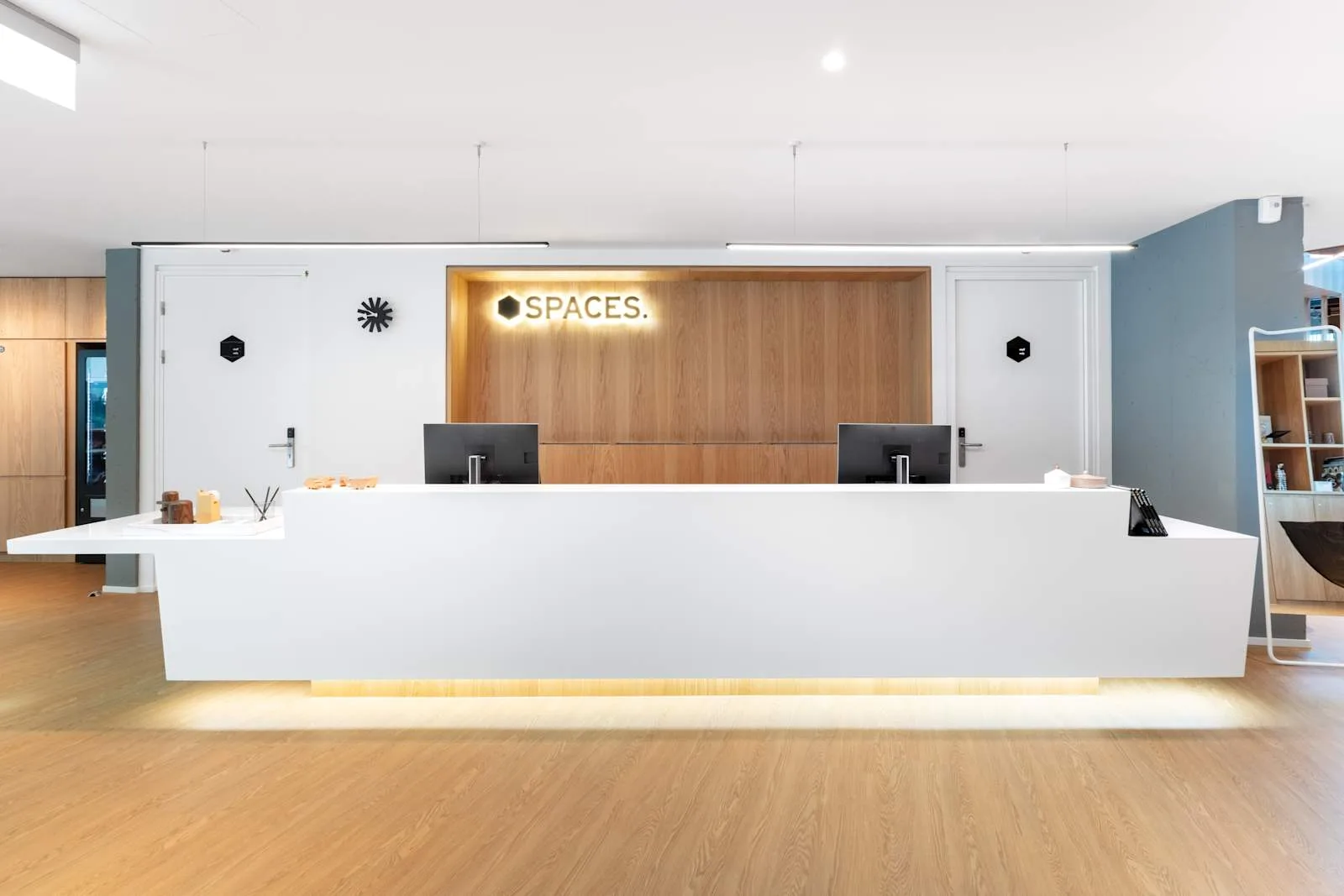 Spaces Zurich Airport,  Spaces The Circle, Reception, Glattpark