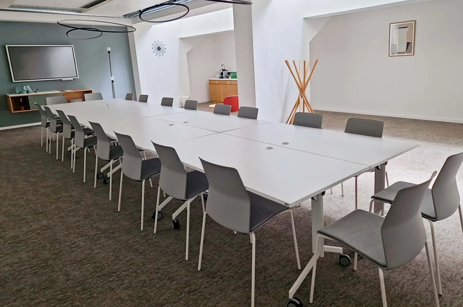 Spaces ZURICH, Spaces Z.ONE, Sala riunioni da 22 persone, Zurigo