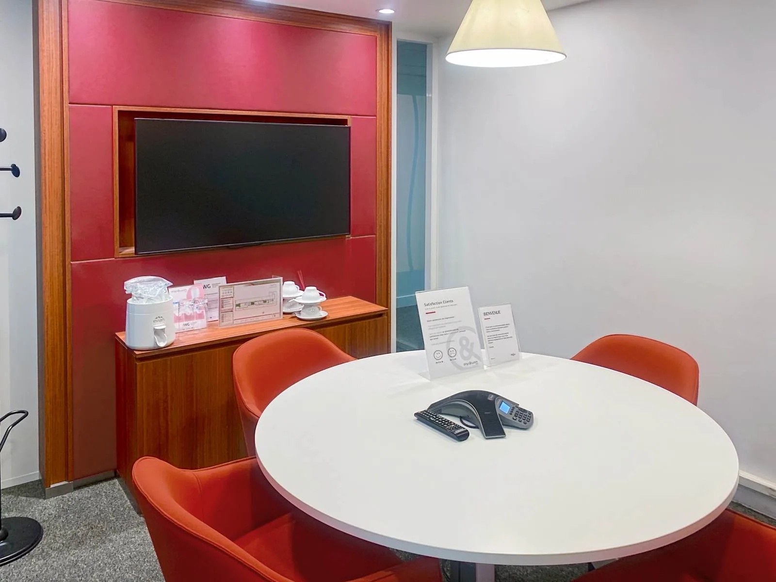 Stop And Work SAINT QUENTIN, Stop & Work Saint Quentin, Meeting room for 4 people, Montigny-le-Bretonneux