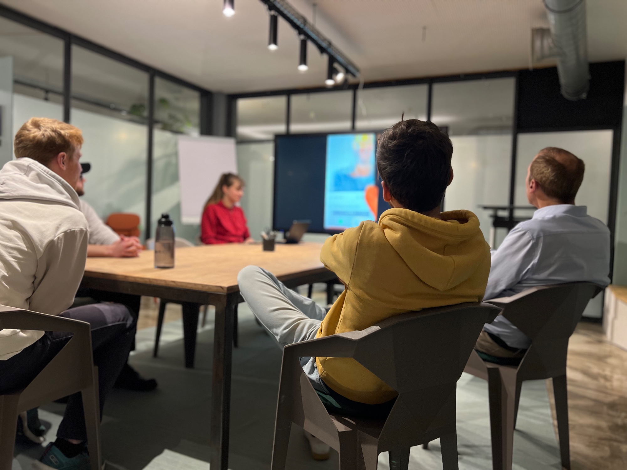 BASE Coworking, Meeting room for 6 people, Munich