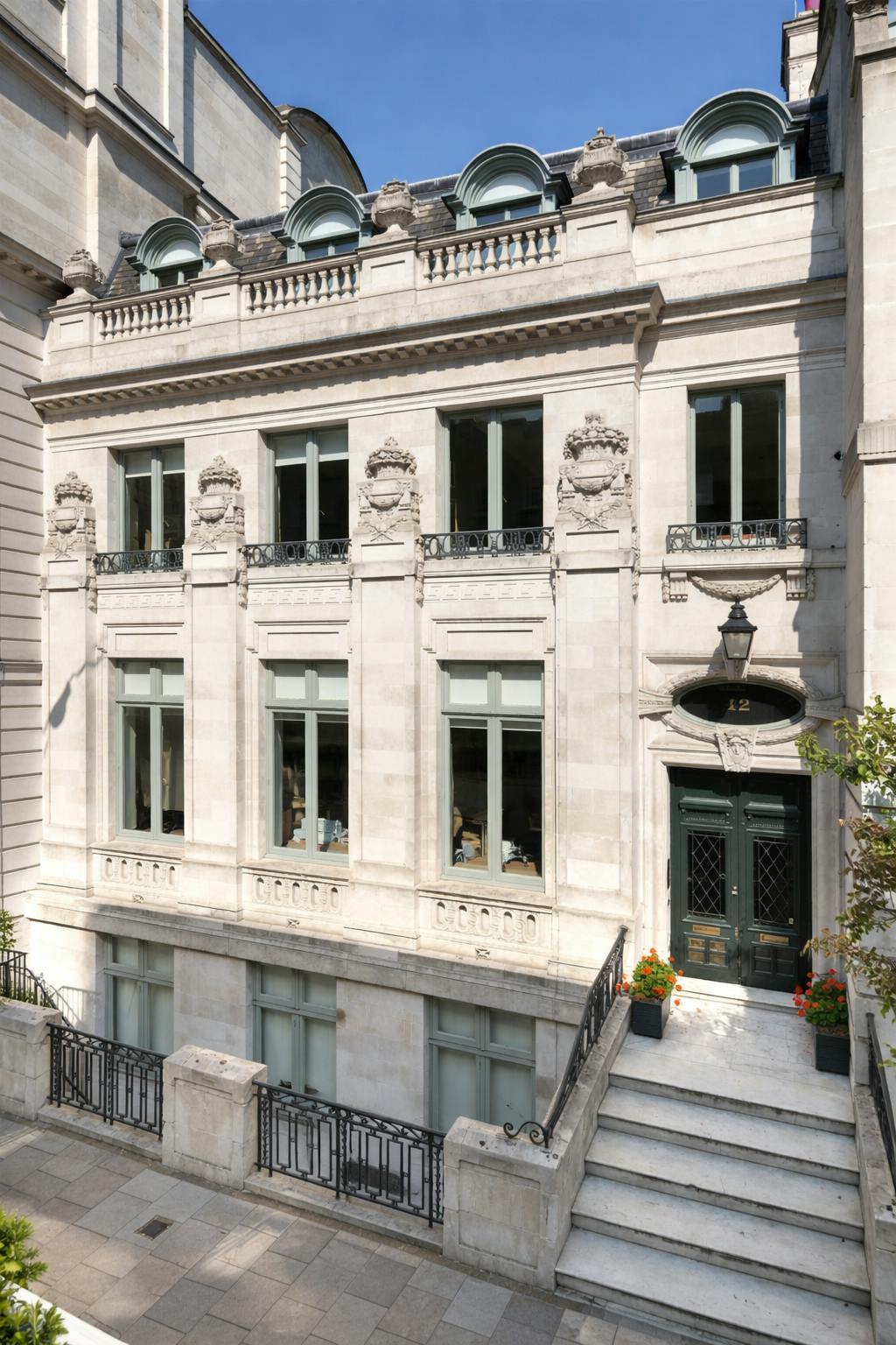 Beem - 12 Devonshire Street, Building facade, London