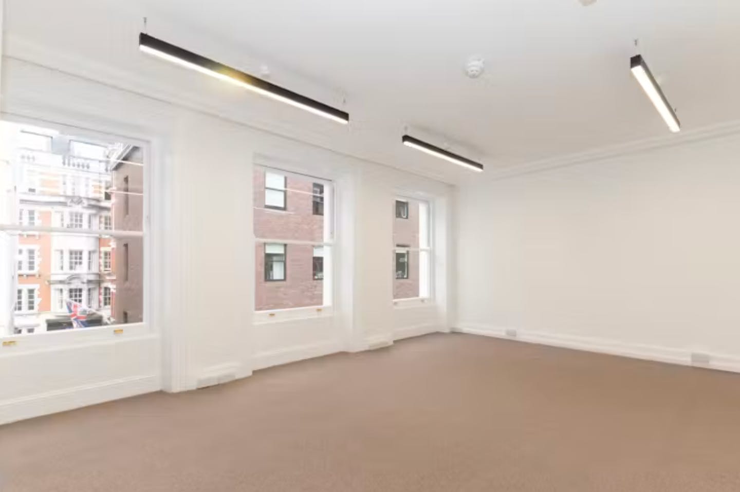 Beem - 8 St. James's Place, Private office, London