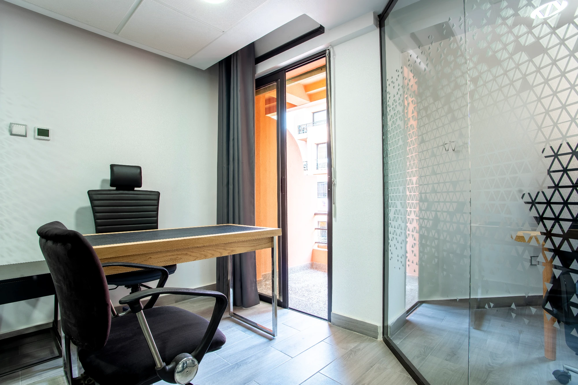 Goworking Marrakech, Bureau privatif 2 postes (NEW YORK), Marrakesh
