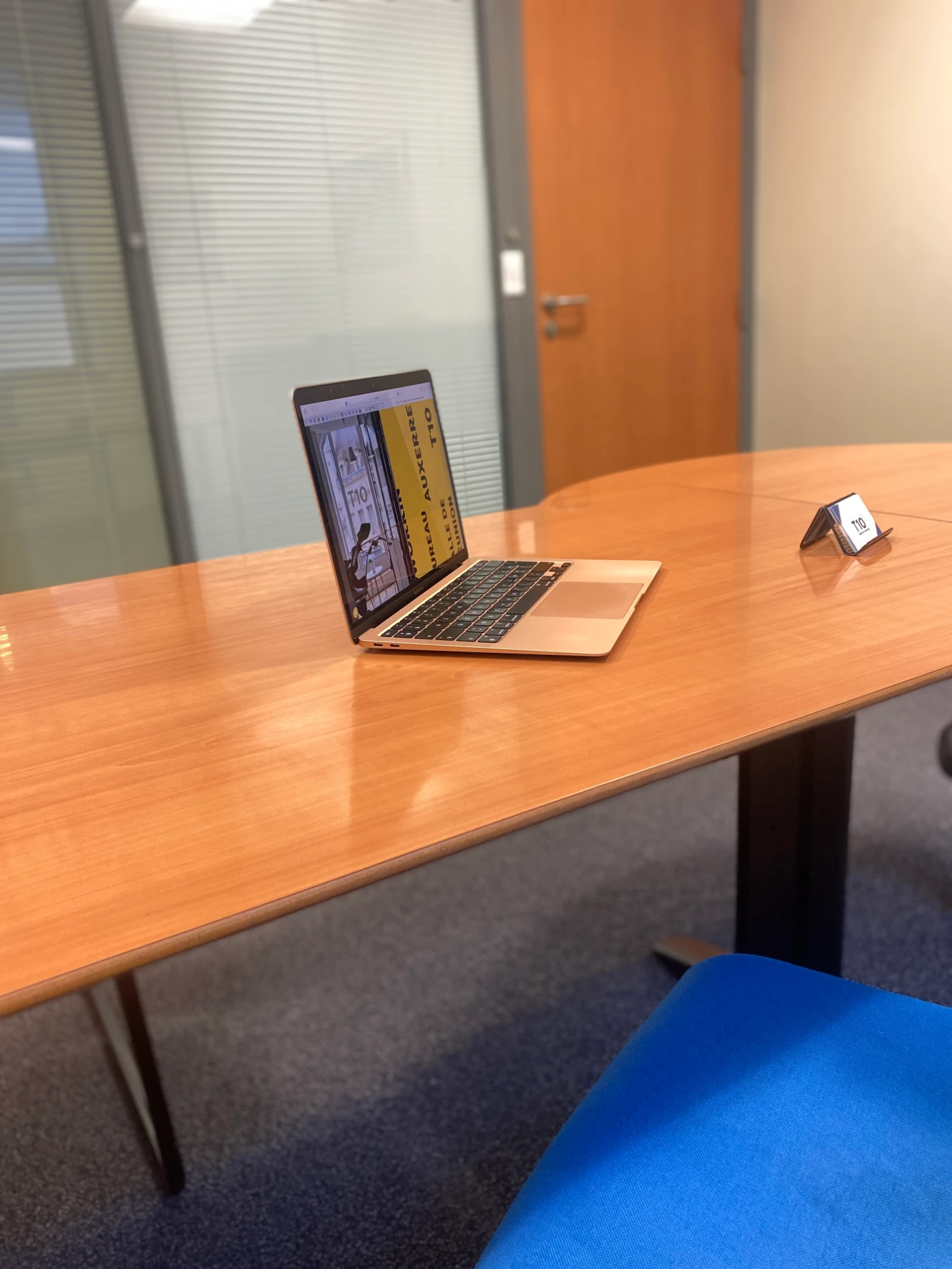 T 10 - Bureaux privés, Bureau privatif 2 postes, Auxerre