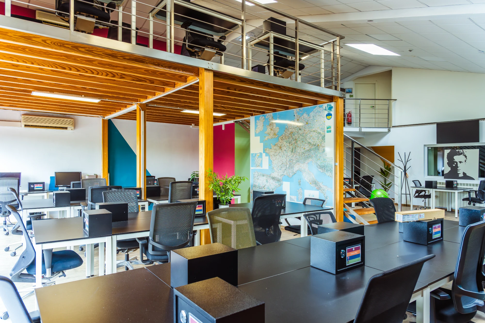 Colors Business Center - Bettembourg, Bureau privatif (3 personnes), Bettembourg