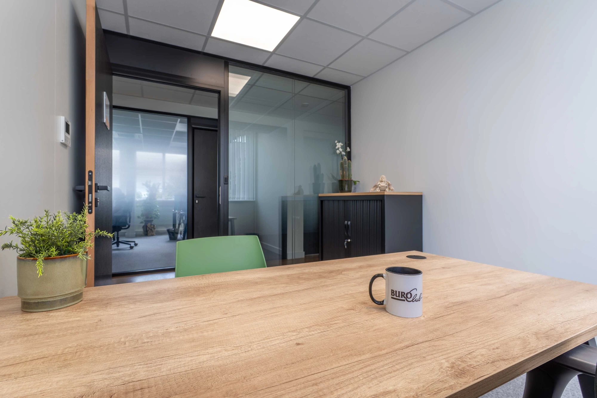 Buro Club Strasbourg - Mundolsheim, Bureau privé - 1 personne, Mundolsheim