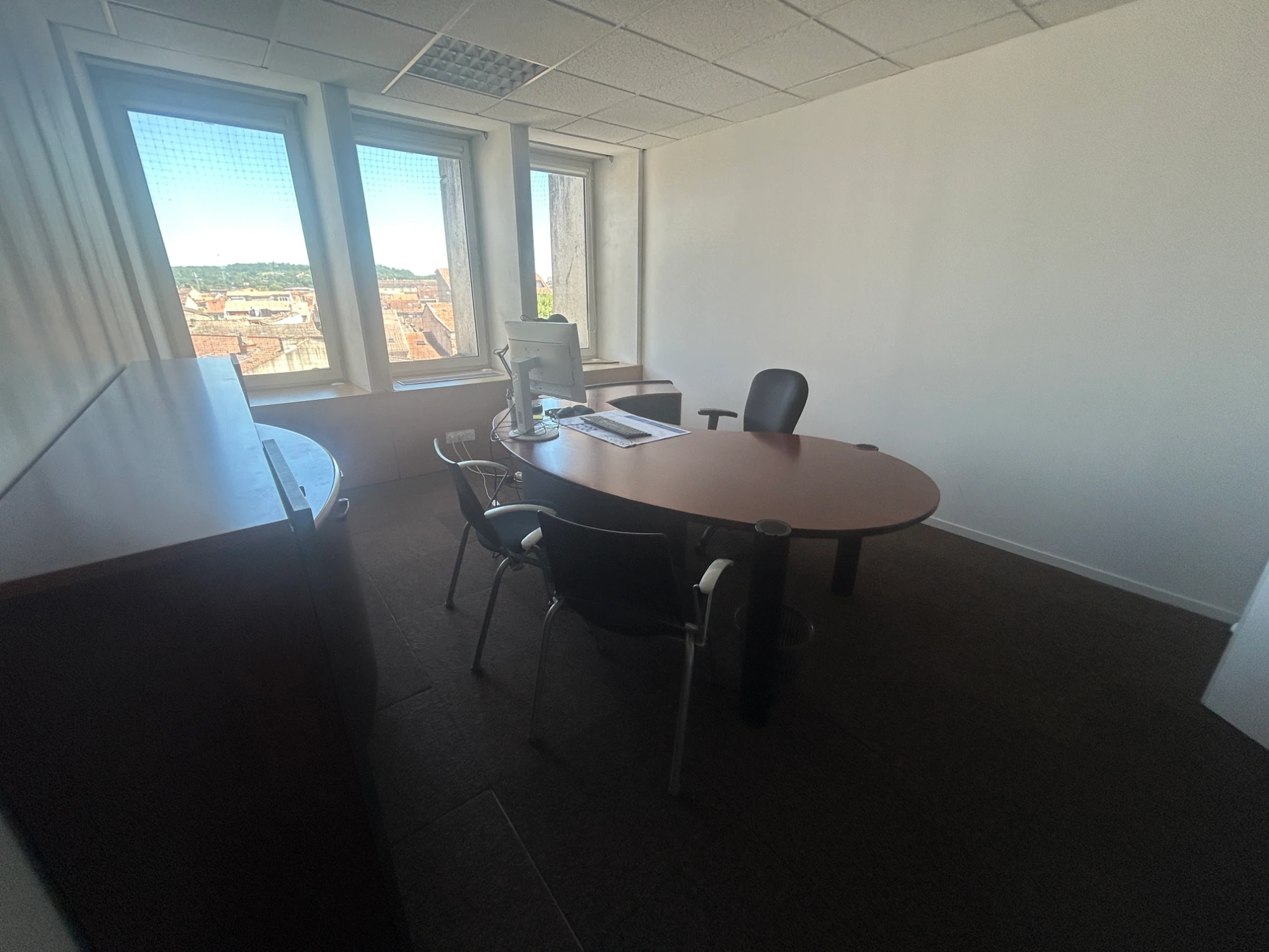 La Fontaine Coworking , Bureau privé 3 postes, Agen