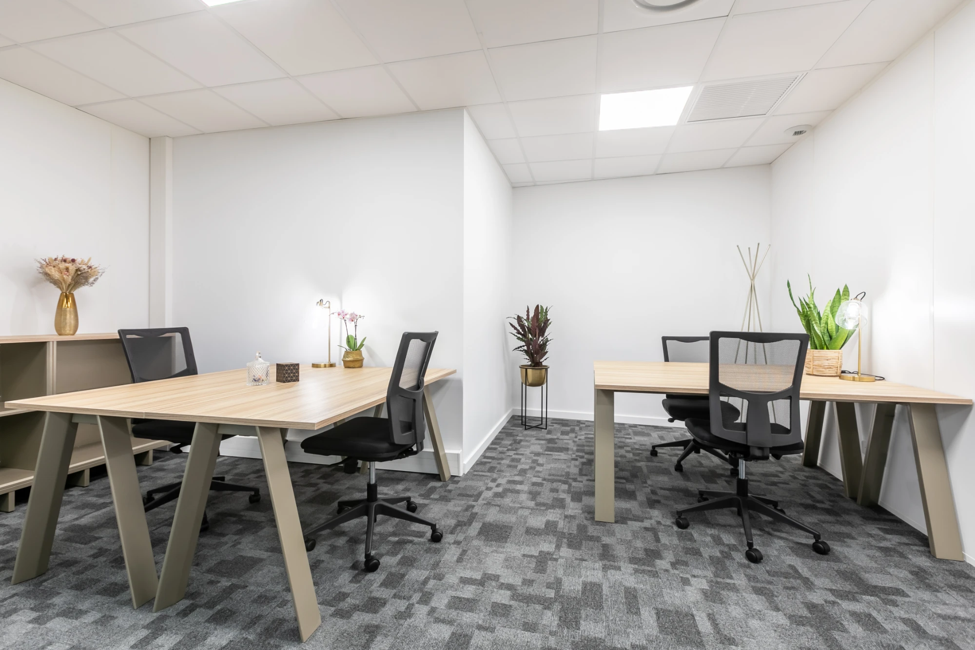 B'Coworker Sophia Antipolis, Bureau standard 4 postes, Valbonne