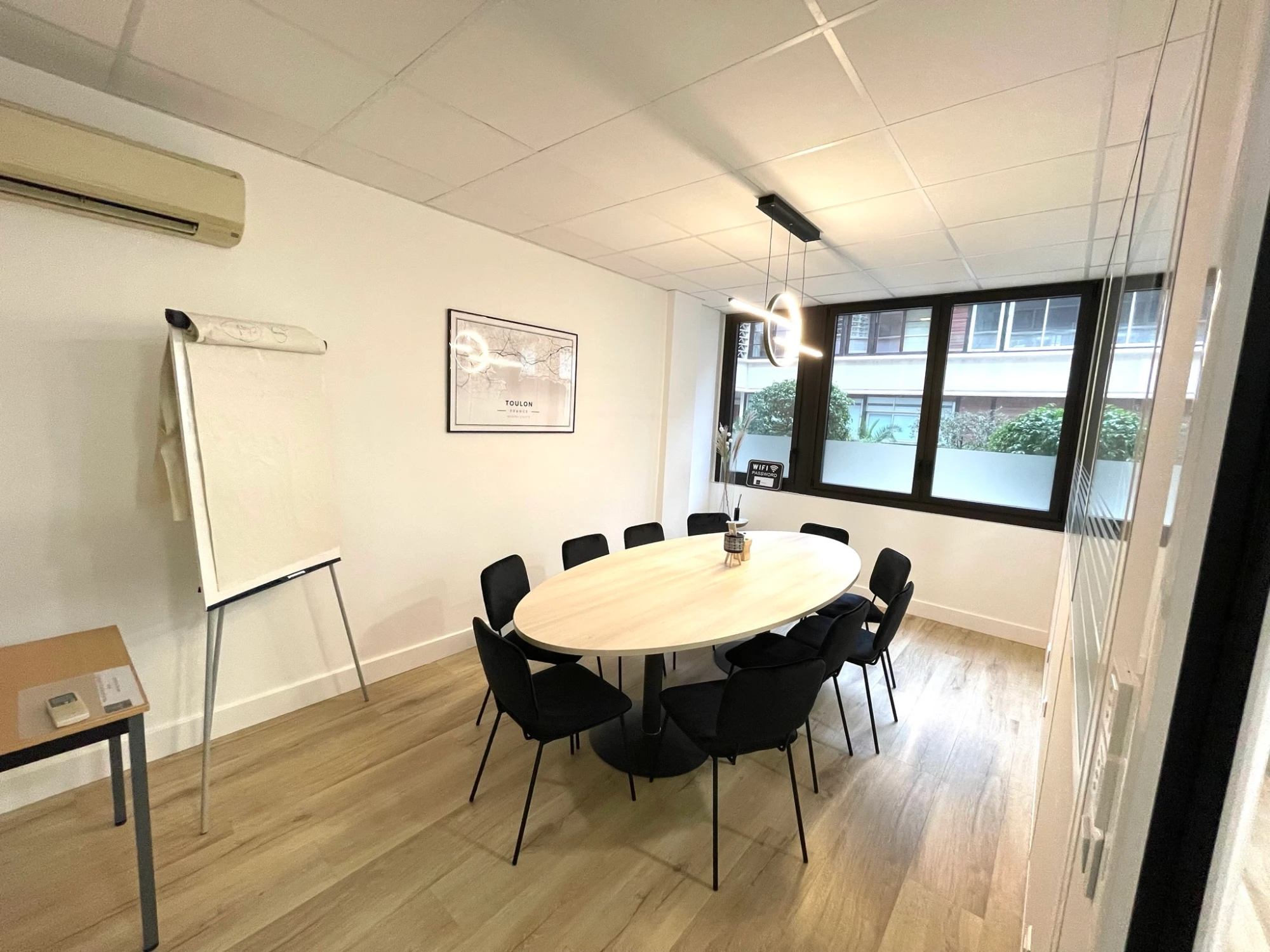 BurO'facil Toulon, Salle de réunion 10 personnes, Toulon