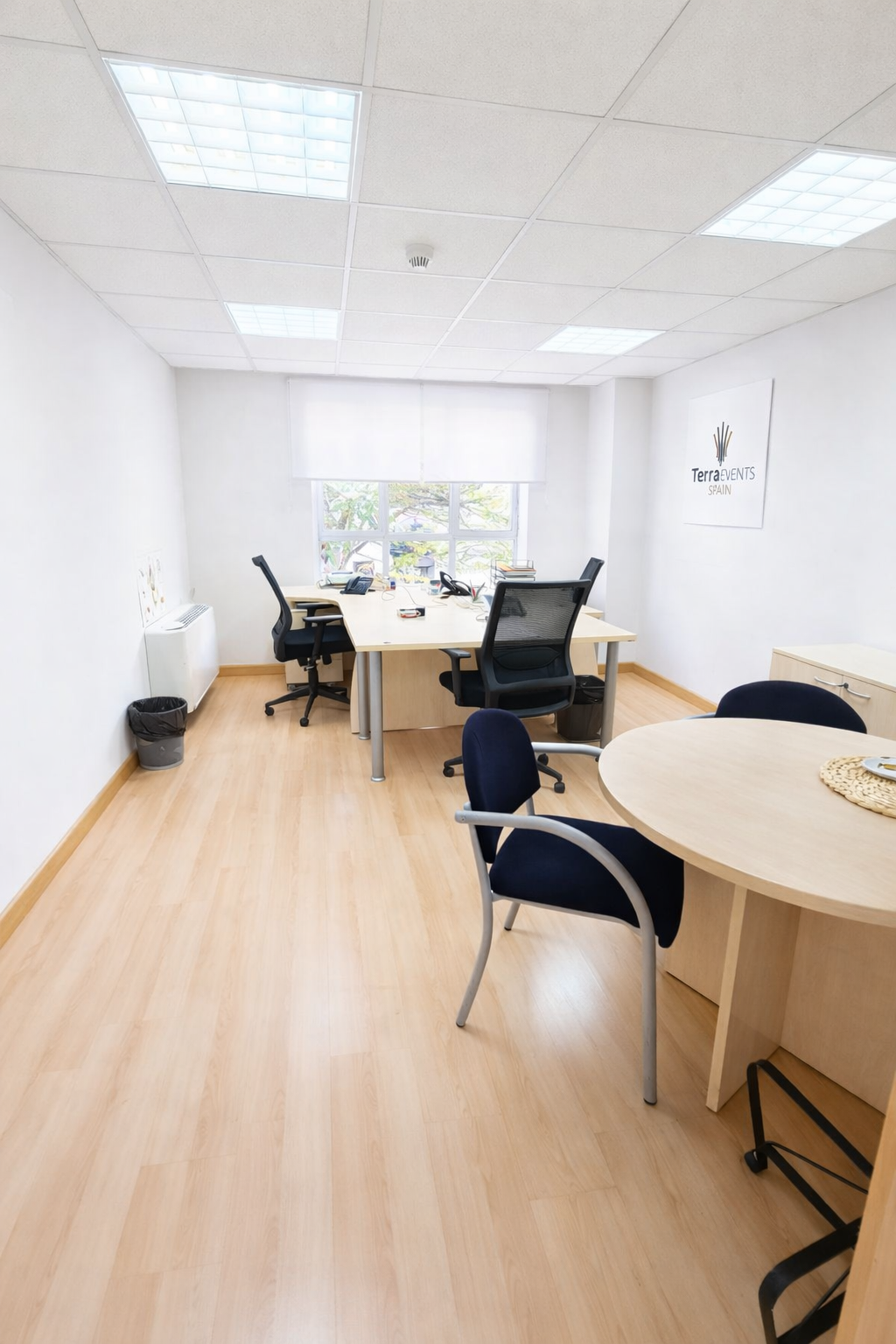 Centro de Negocios Juan Bravo, Private office, 3 desks, Madrid