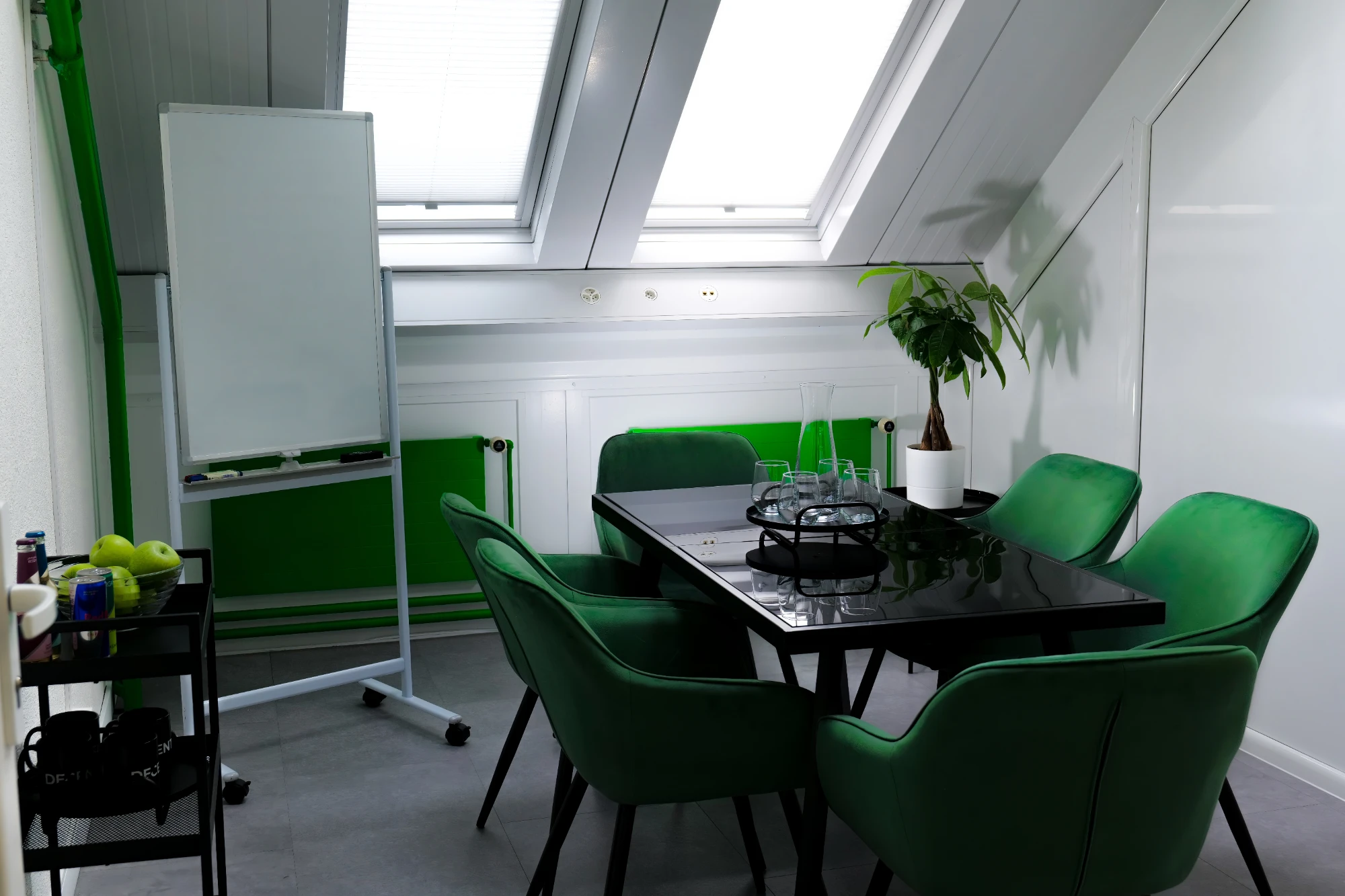 Decentral House, Decentral House private office, Geneva