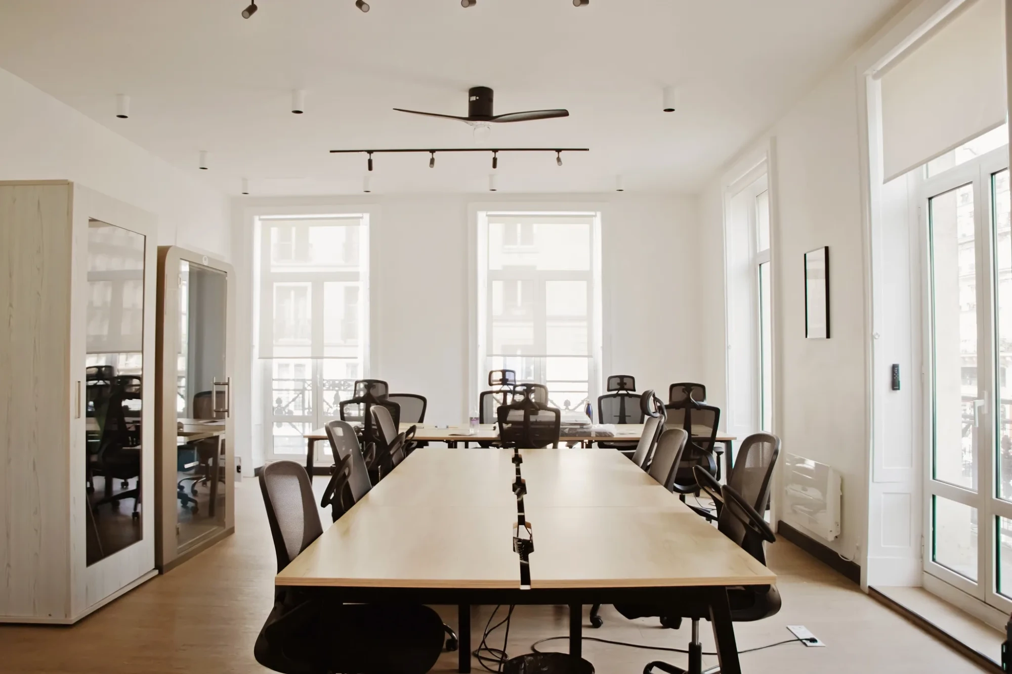 Deskapad 19 Saint-Denis , Espace de 100 m² - 18 postes, Paris 2e