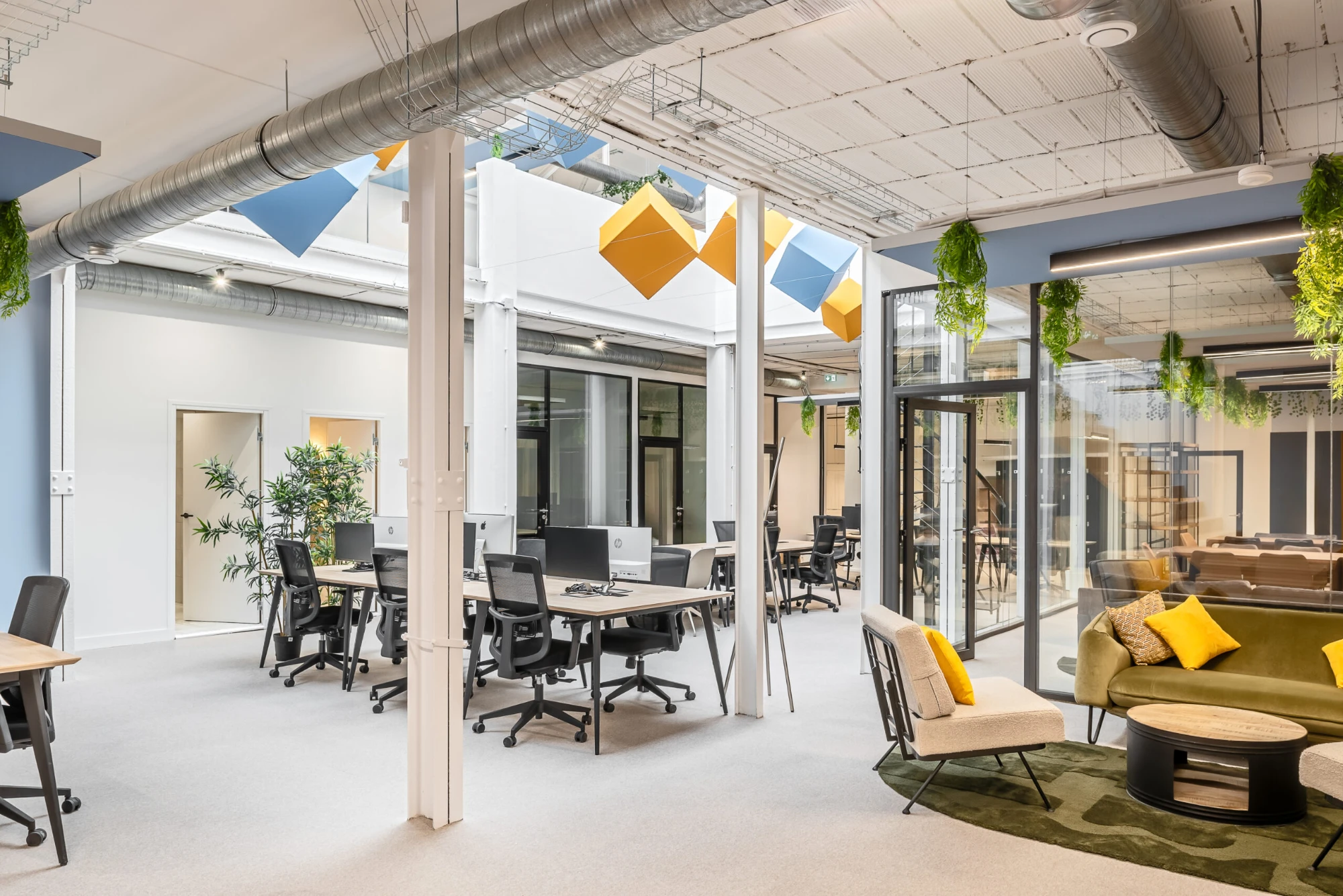 All Day Timbaud, Espace de 450 m² - 80 postes, Paris 11e