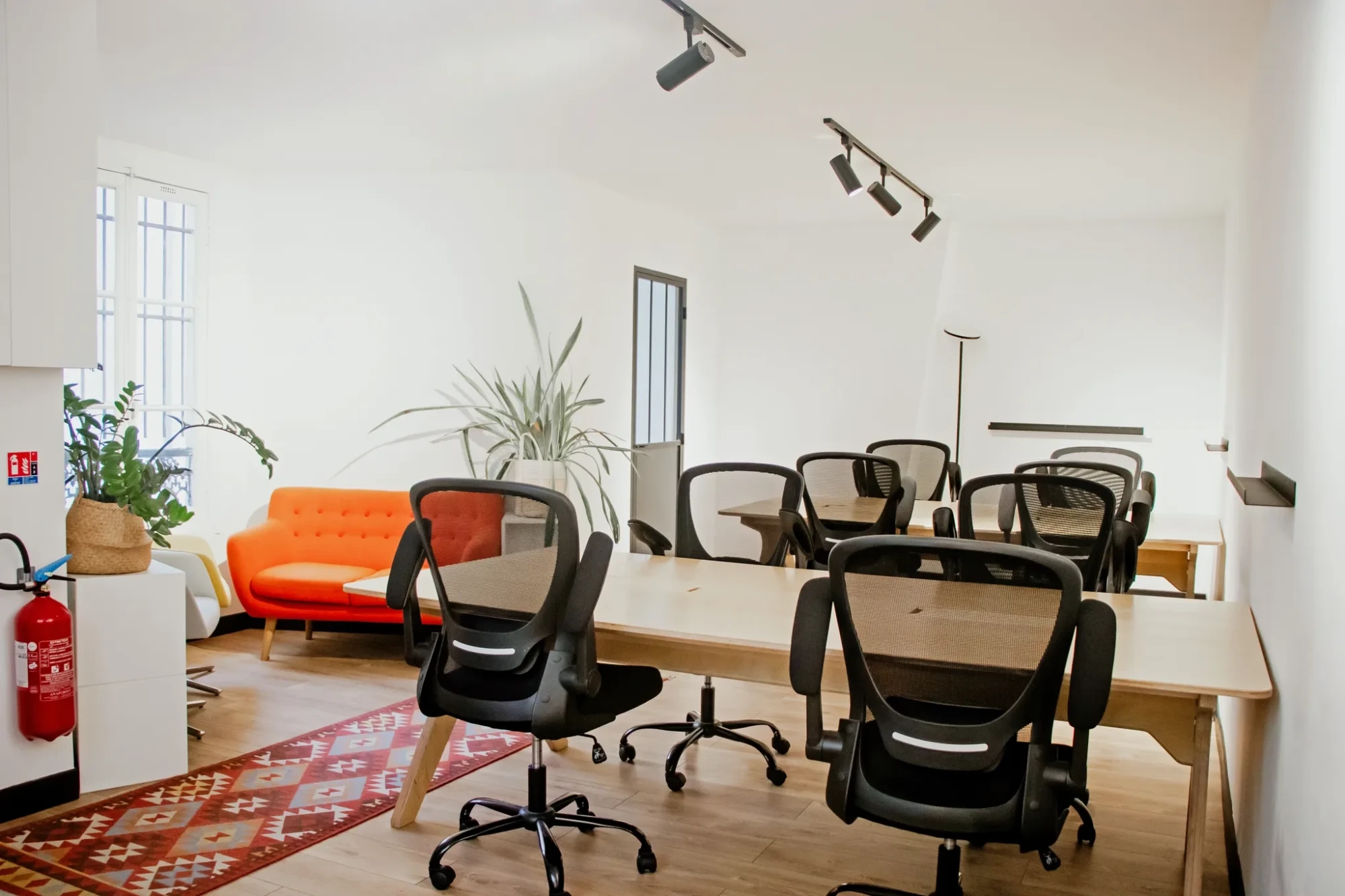 Deskapad 7 Blondel, Espace R+ 5 - 95 m2 - 16 Postes, Paris 3e