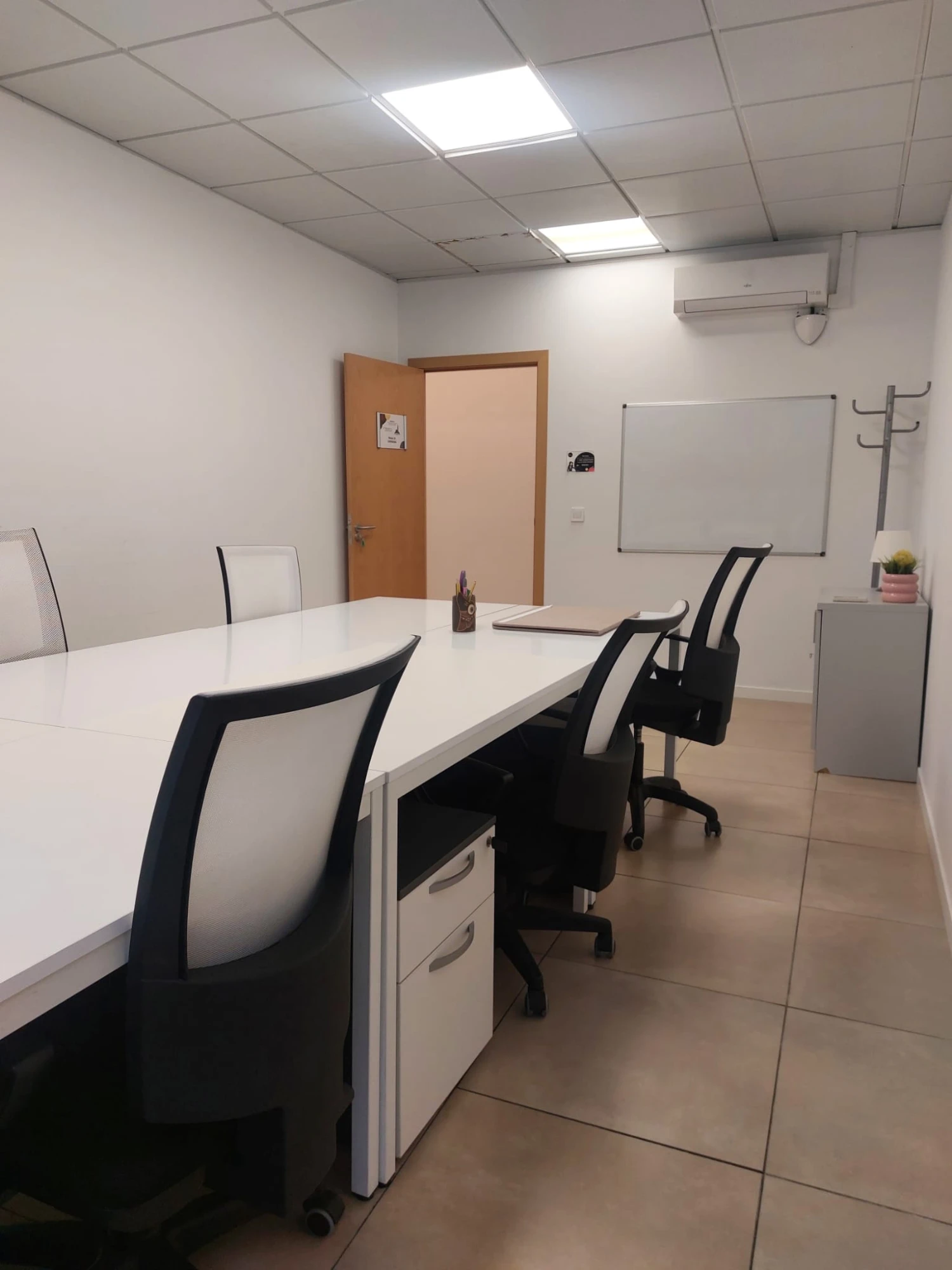 Inn Offices Cartuja, Espacio Abierto Fijo, Séville