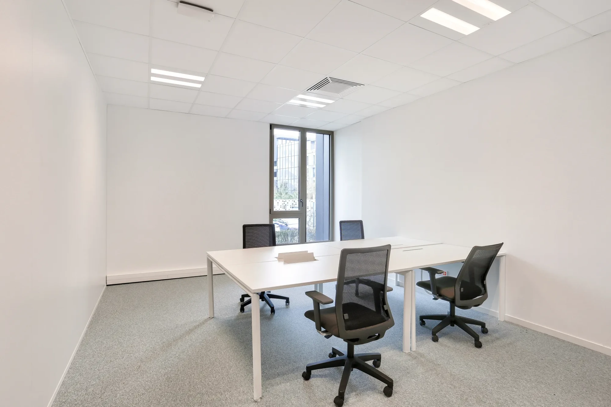 Hiptown CyberPlace , Bureau privatif 4 postes, Cesson-Sévigné