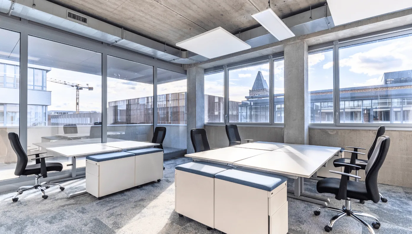 Hiptown Euratech, Privatbüro mit 6 Arbeitsplätzen, Lille