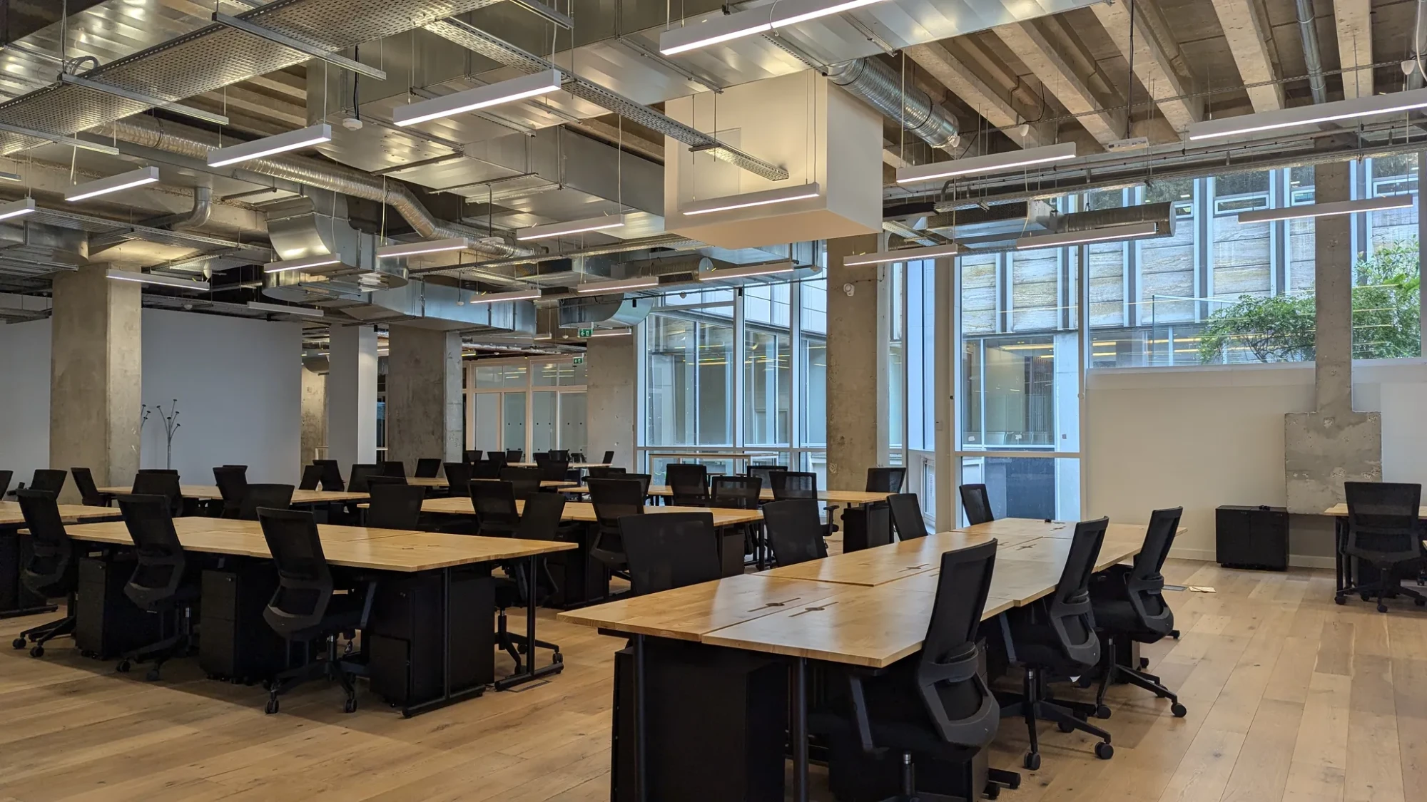 Hiptown Porte Maillot, Open-plan office, Paris 17e