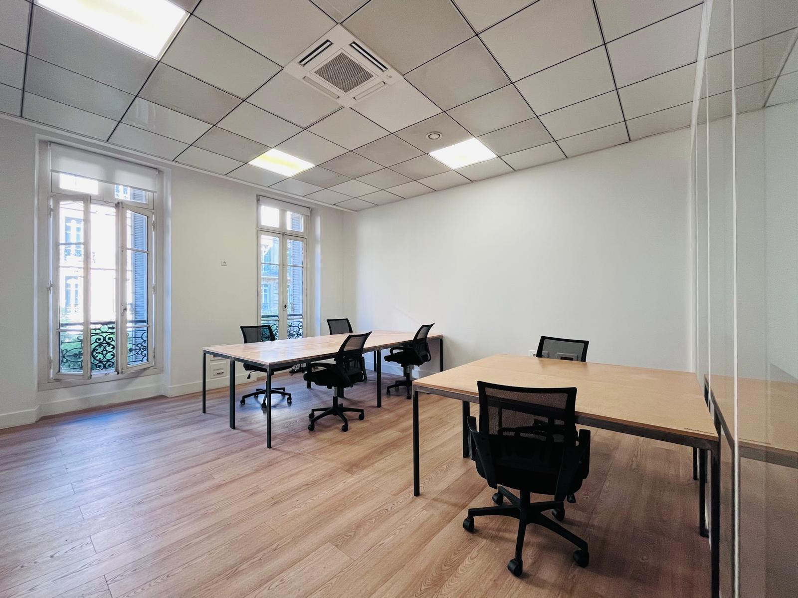 Hiptown Vieux-Port / République, Privatbüro mit 6 Arbeitsplätzen, Marseille 1er
