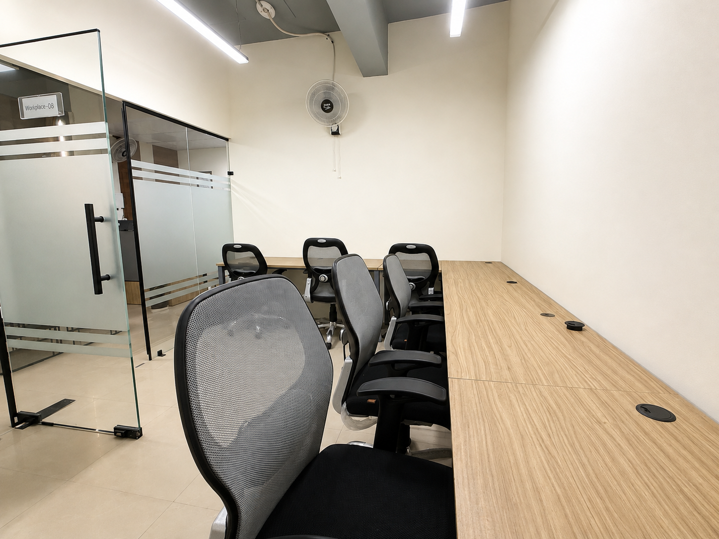 Hoblix Coworking Space, Private office, 6 desks, Gurugram