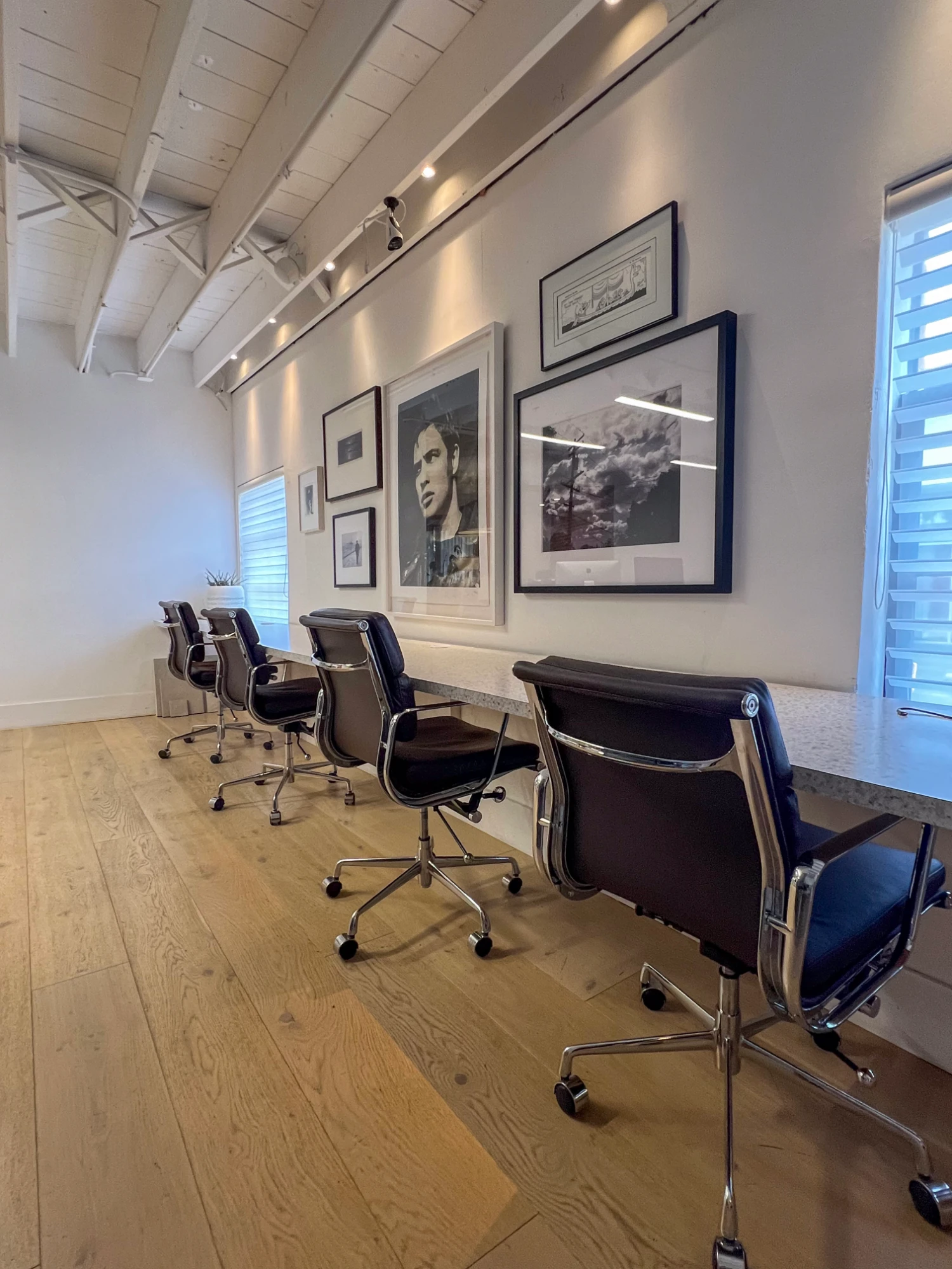 Spryrocket Station, Hot desk in open space, Dallas, TX