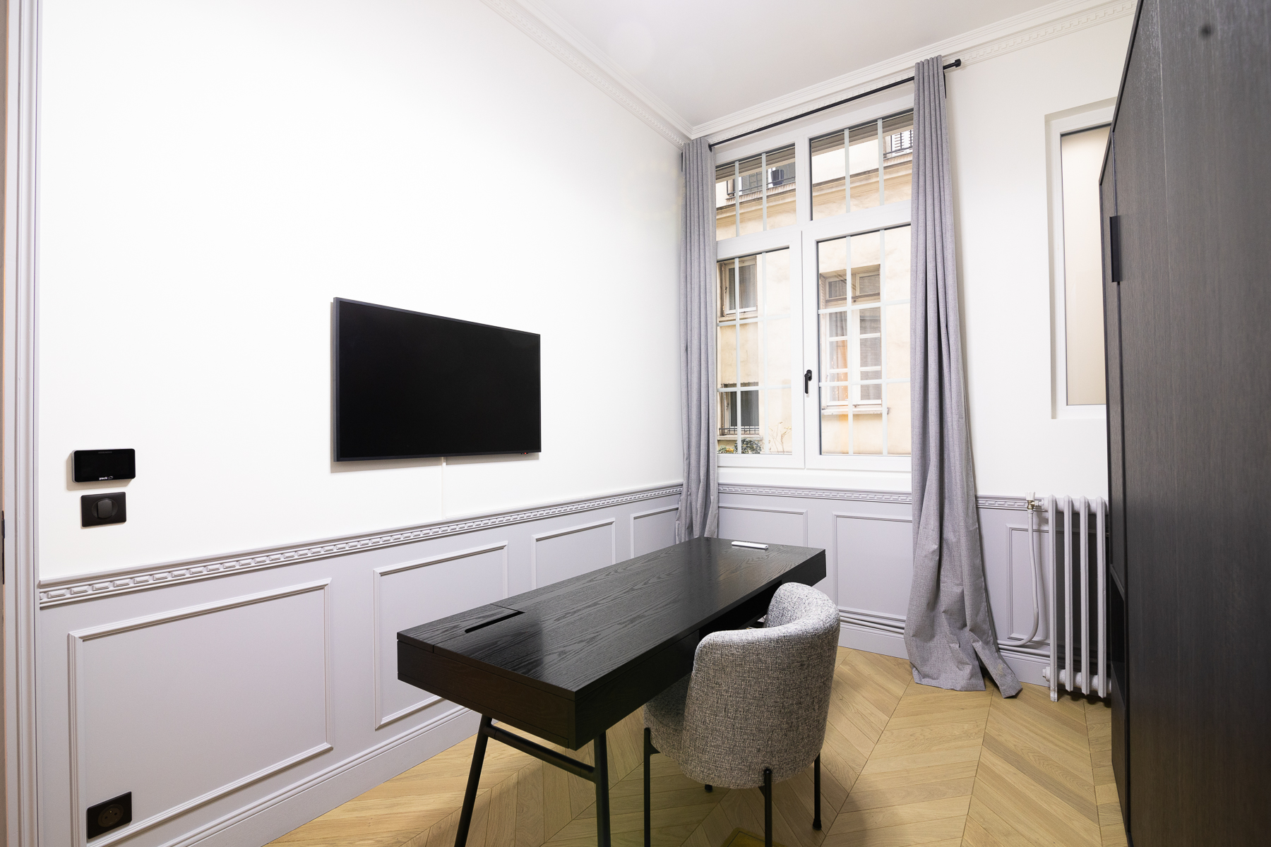 Hôtel particulier Haussmannien Paris 17 Pereire, Bureau privatif 1 poste, Paris 17e