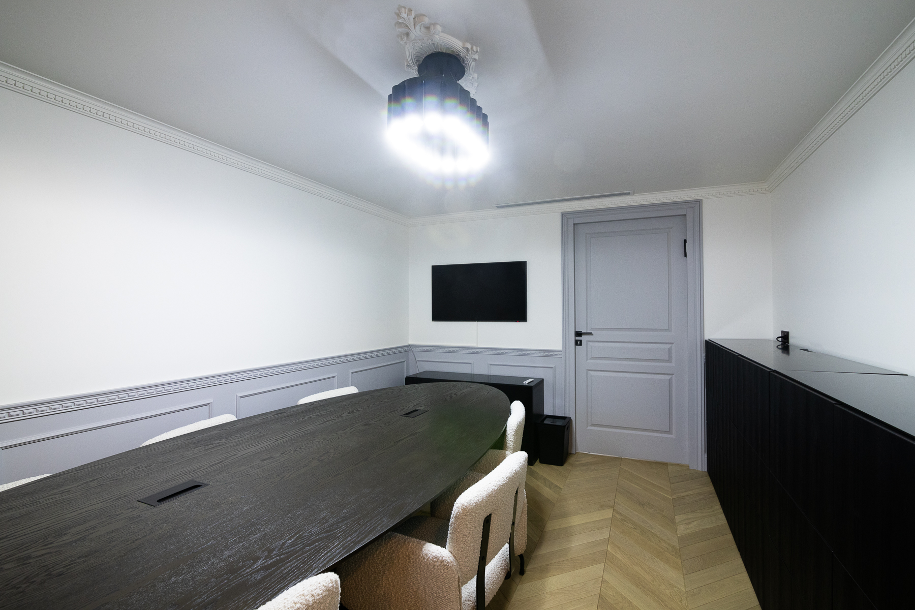 Hôtel particulier Haussmannien Paris 17 Pereire, Salle de réunion 6 personnes, Paris 17e