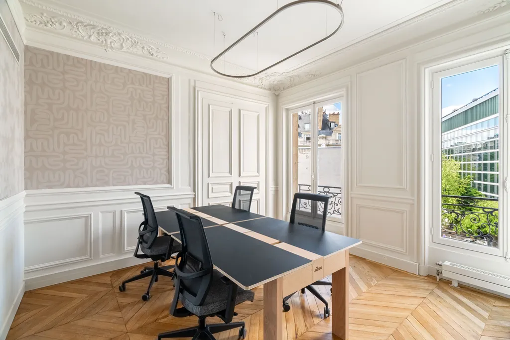 Joro 162 Haussmann, Bureau privatif 4 postes, Paris 8e